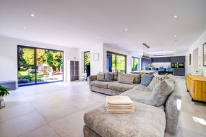 Photo 5- click for photo gallery